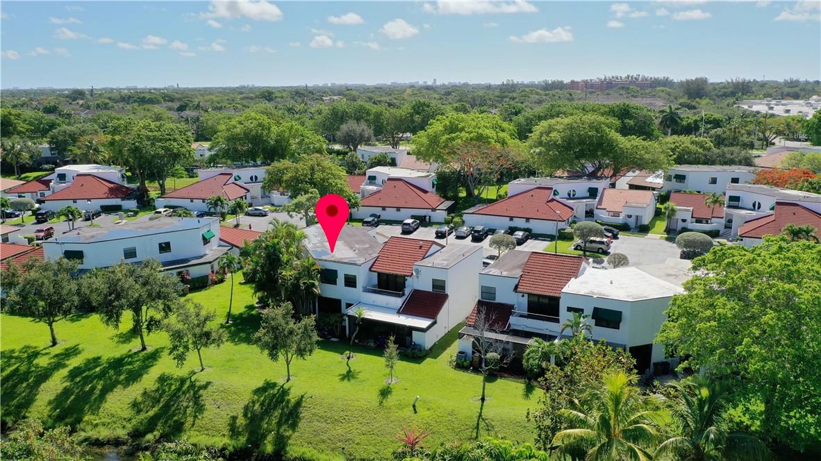 Deer Pointe Yorkville - Residential