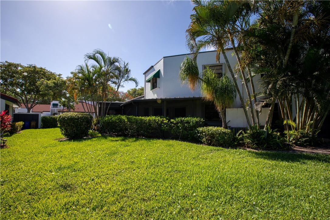 Deer Pointe Yorkville - Residential