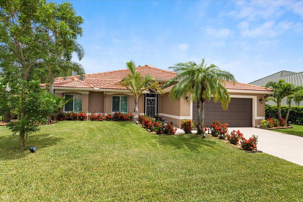 Photo of 421 SW Crabapple Cove, Port Saint Lucie, FL 34986 (MLS # R11010791)