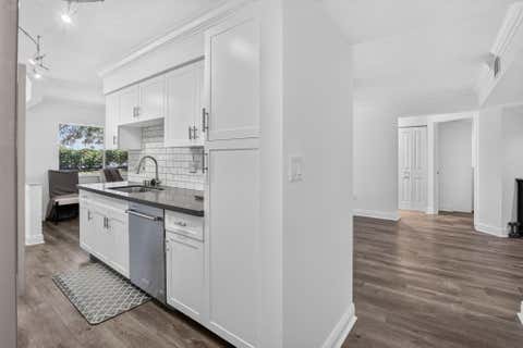 Tiny photo for 9200 NW 9th Court, Plantation, FL 33324 (MLS # B26044437)