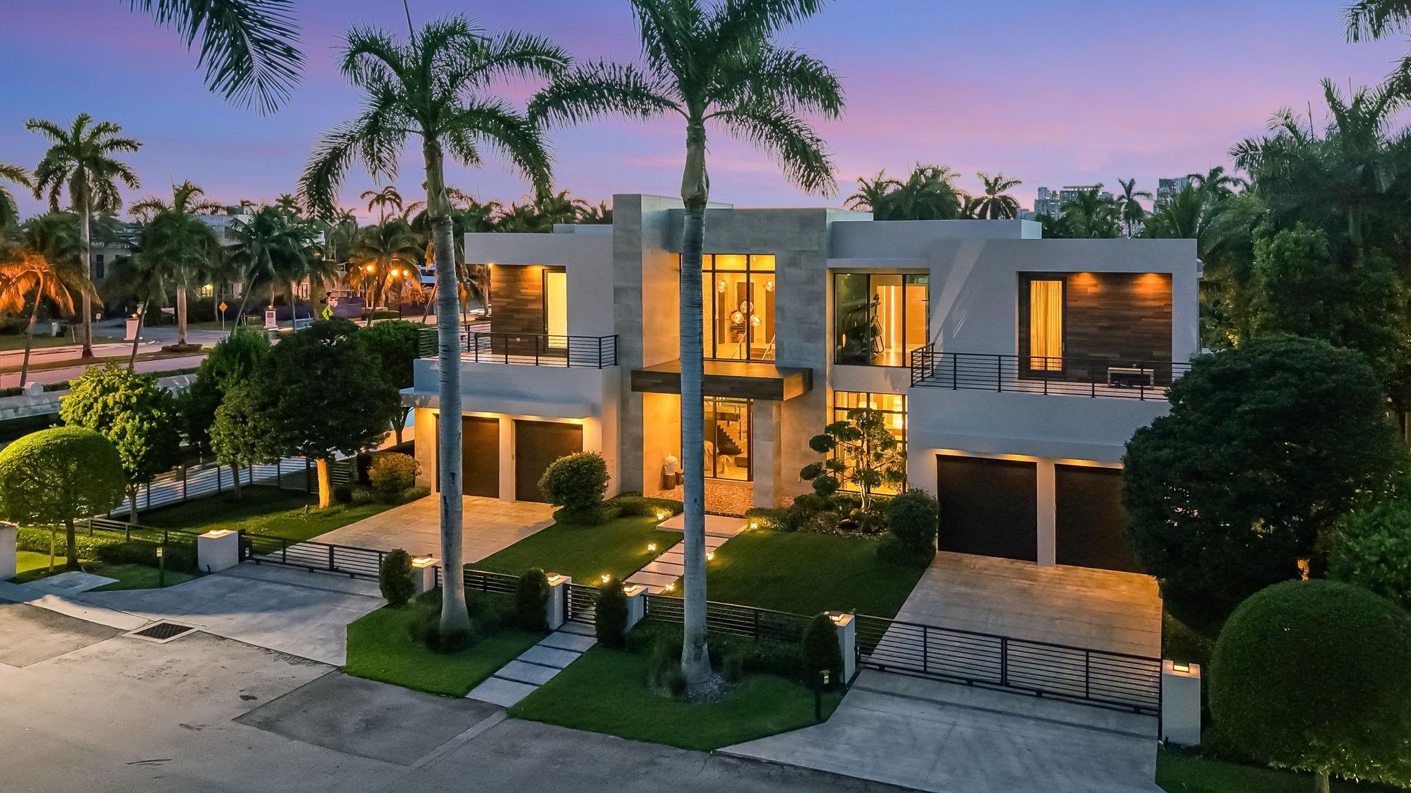 1 Royal Palm Dr