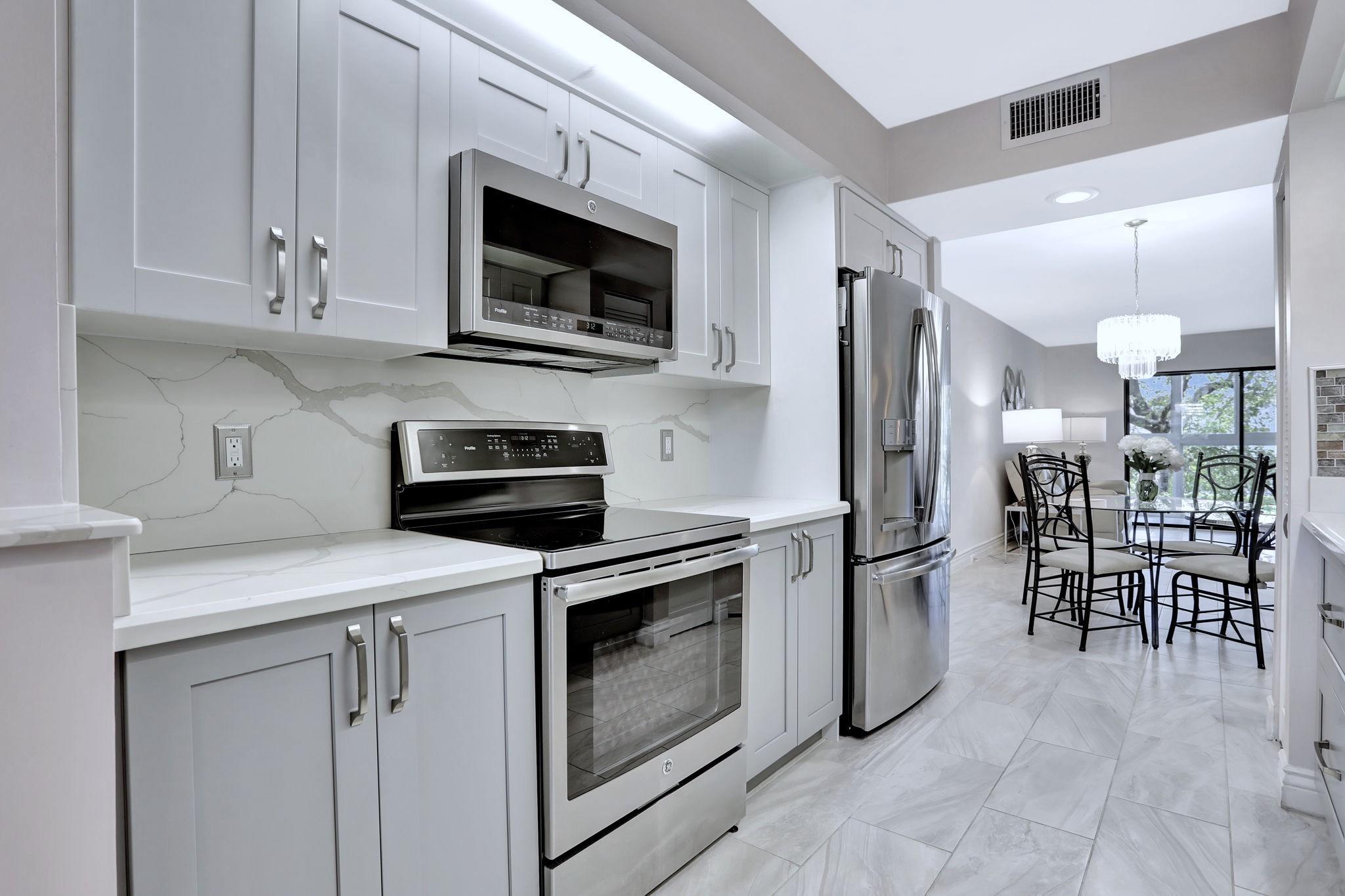 1701 SE Andros Isle D3
