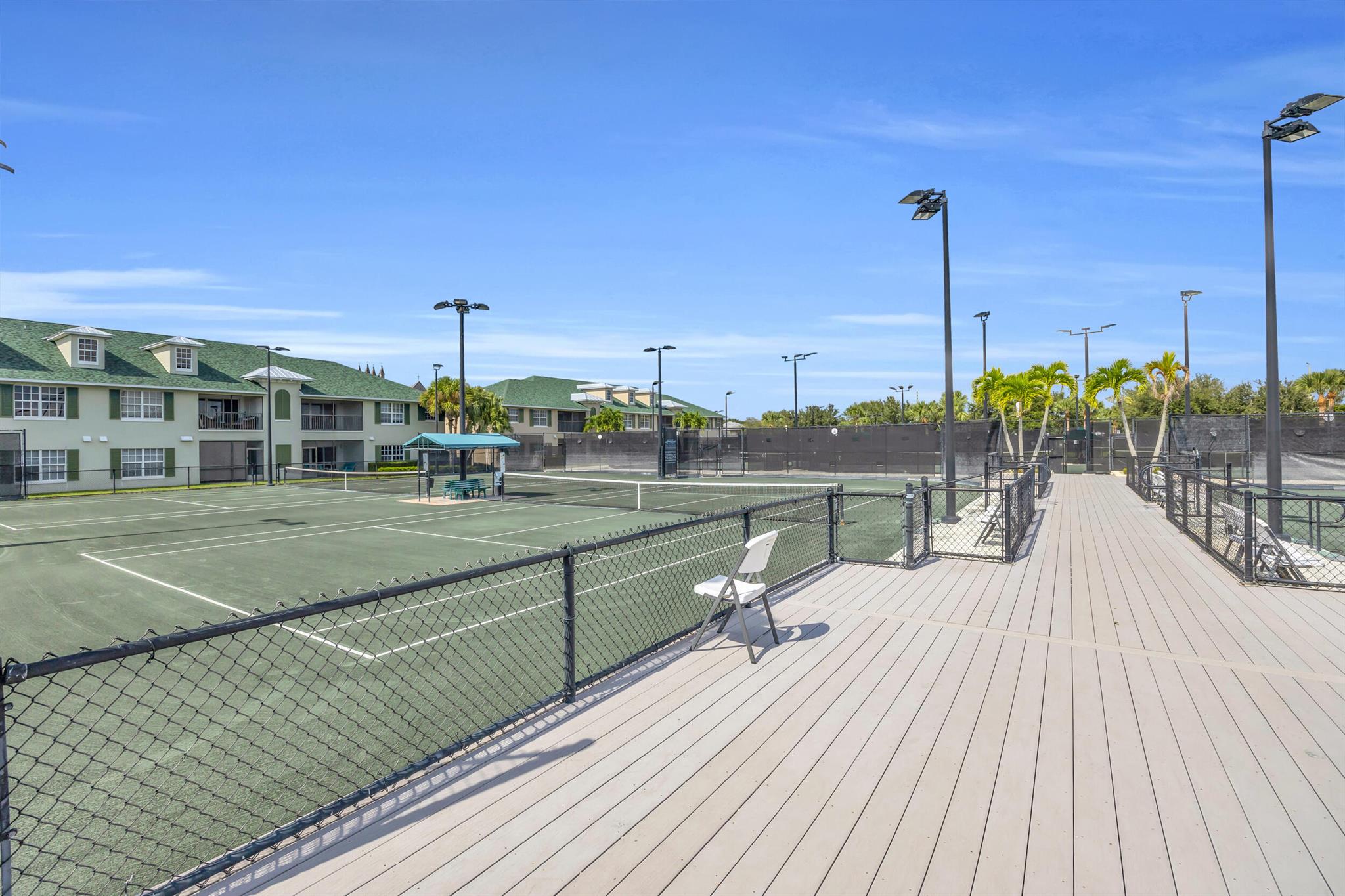 BOULEVARD VILLAGE & TENNI - Residential