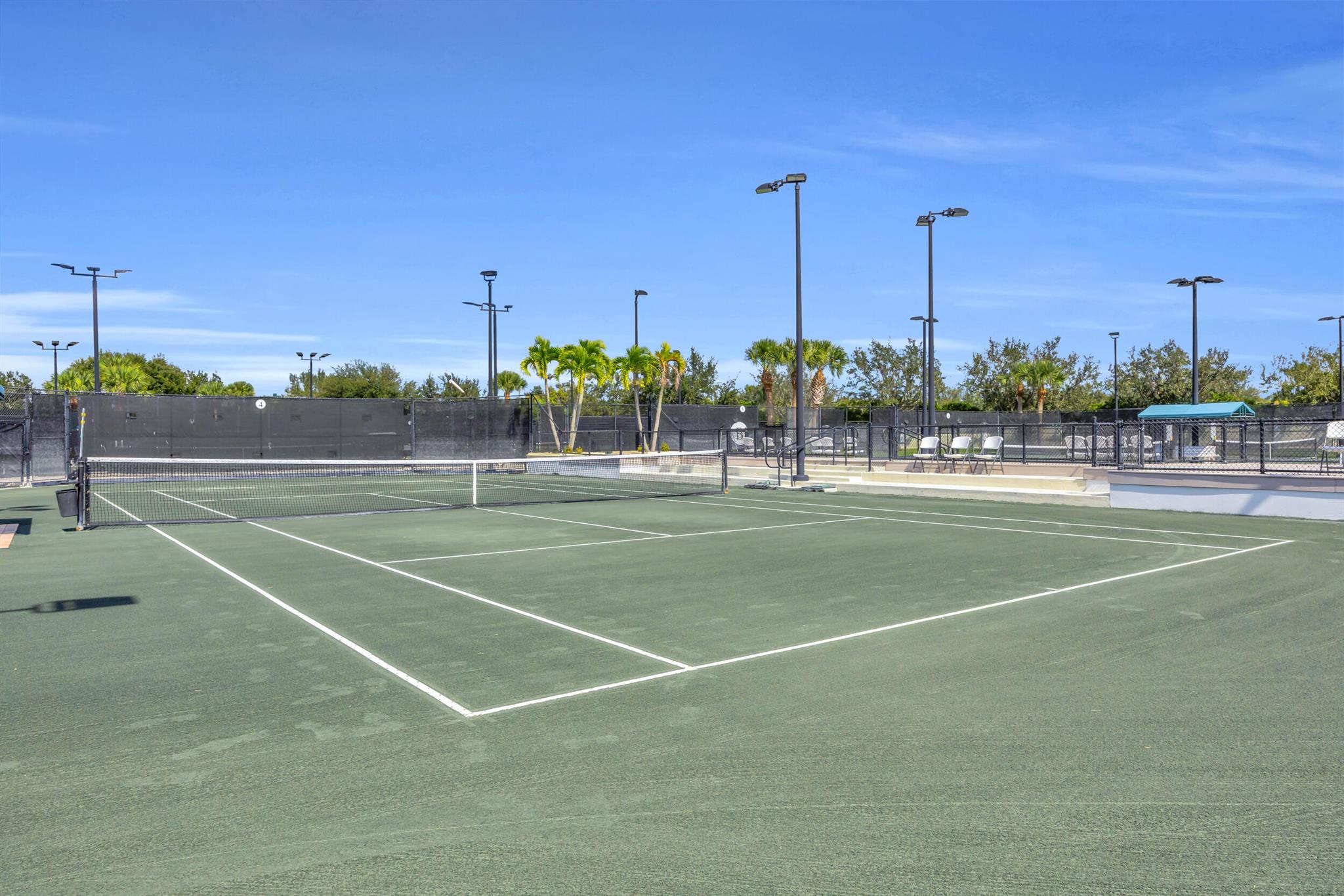 BOULEVARD VILLAGE & TENNI - Residential