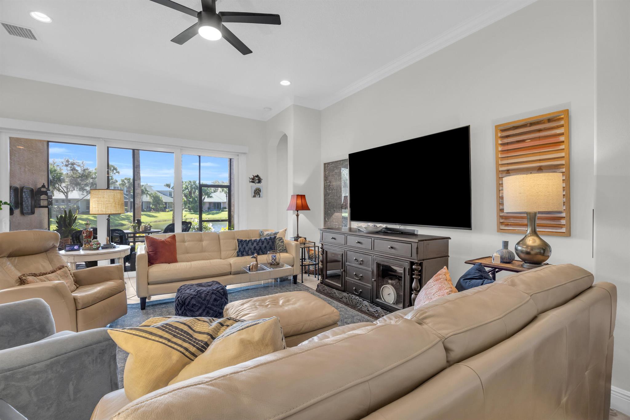 BOULEVARD VILLAGE & TENNI - Residential