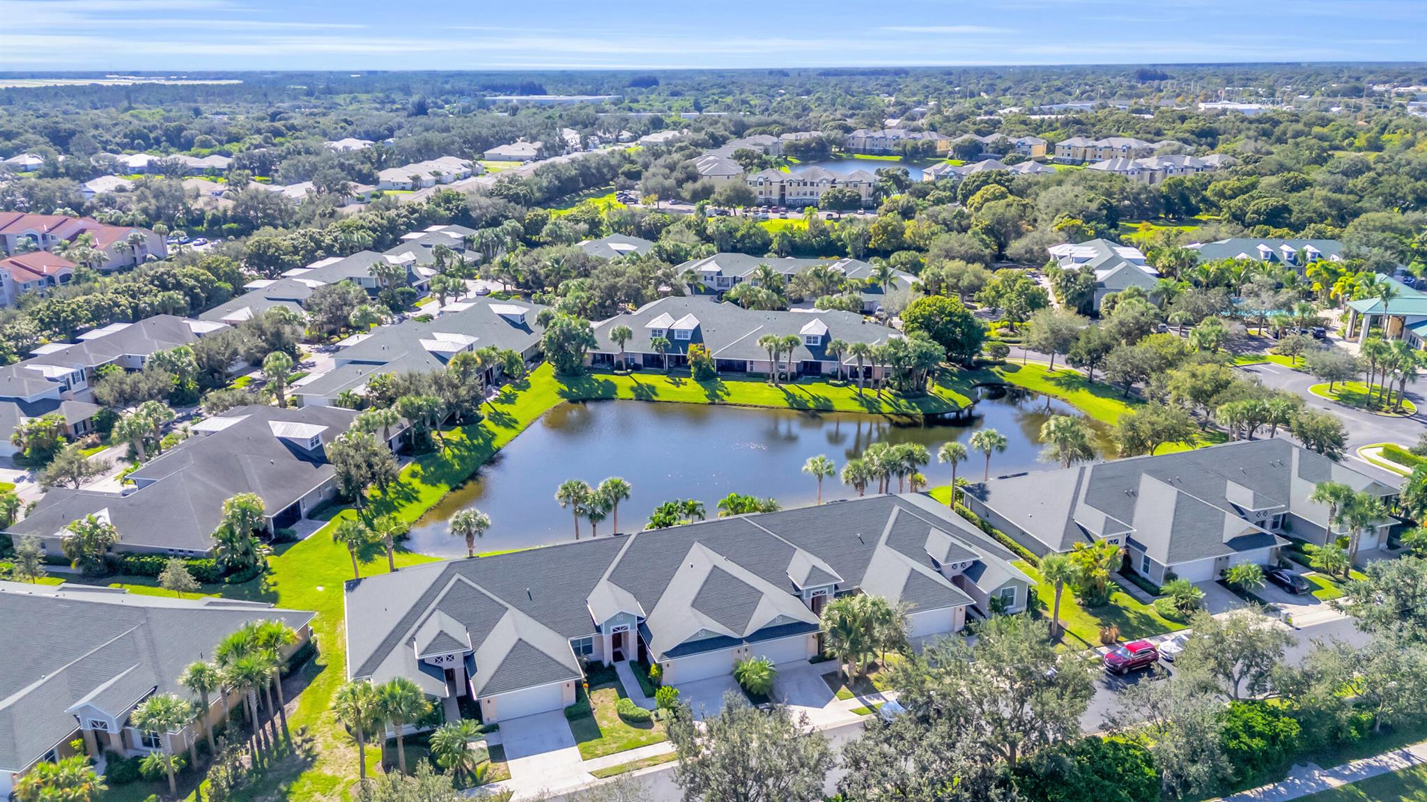 BOULEVARD VILLAGE & TENNI - Residential
