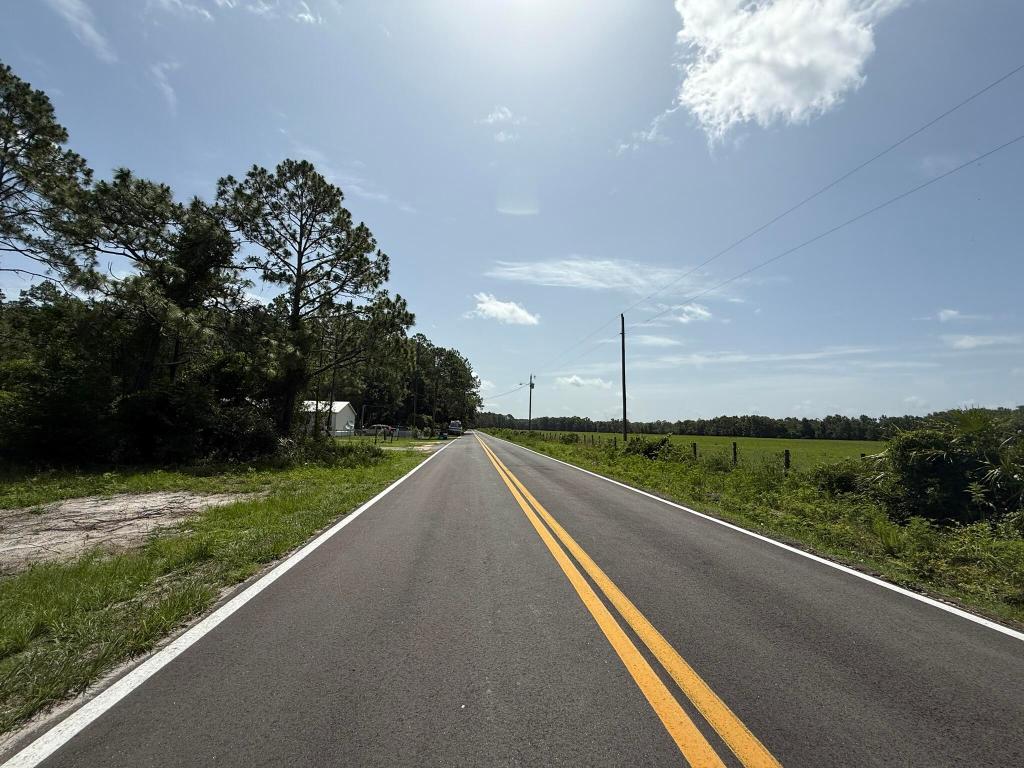 RIO DE ST JOHN - Land