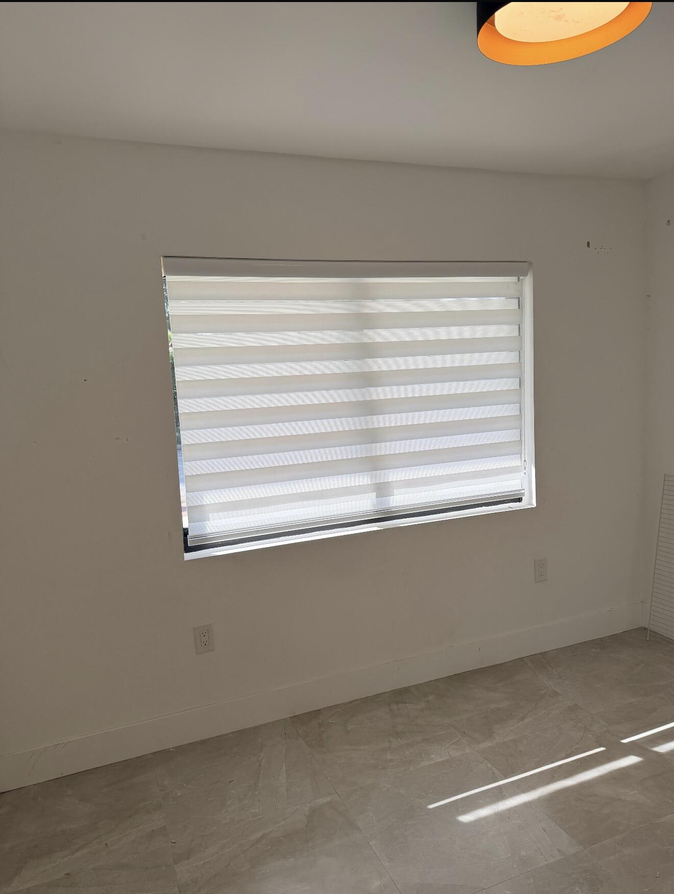 BISCAYNE BCH SUB - Residential Lease