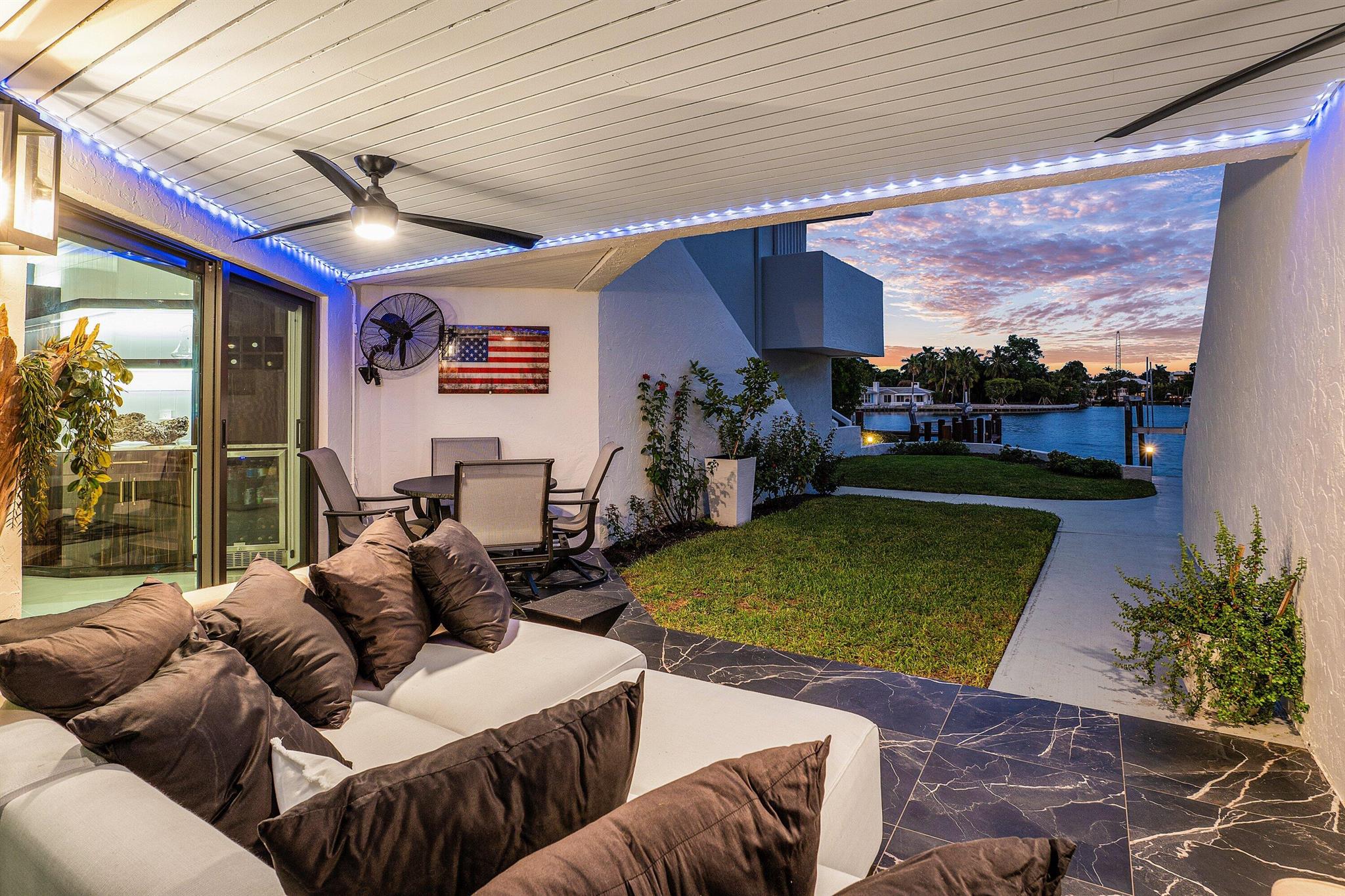 MARINA DEL REY CONDO - Residential