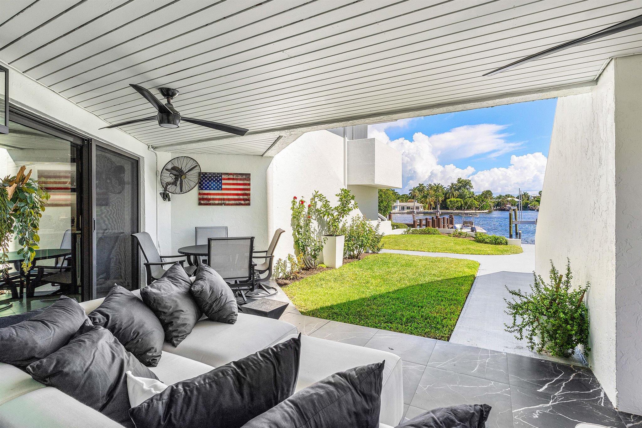MARINA DEL REY CONDO - Residential