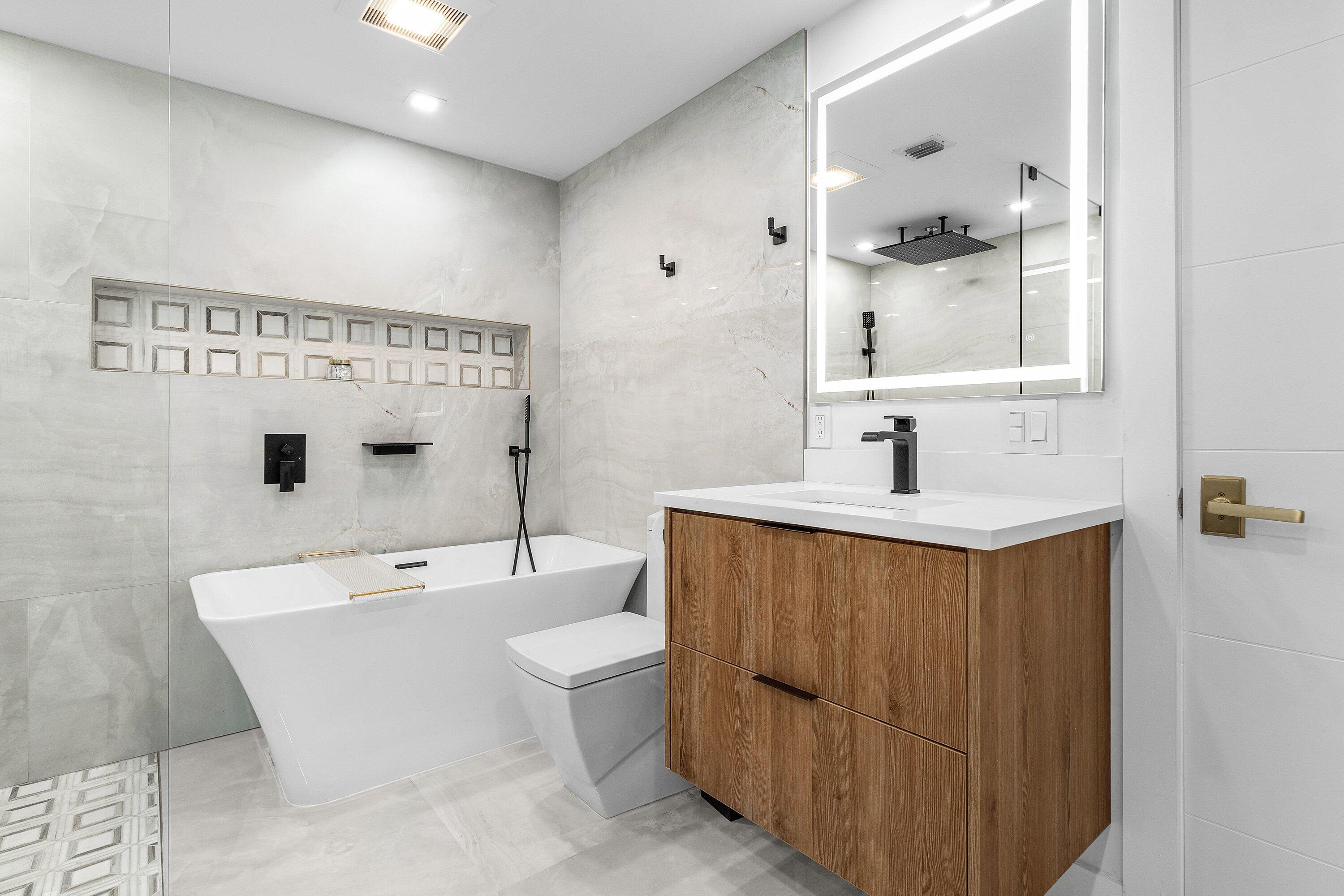 MARINA DEL REY CONDO - Residential