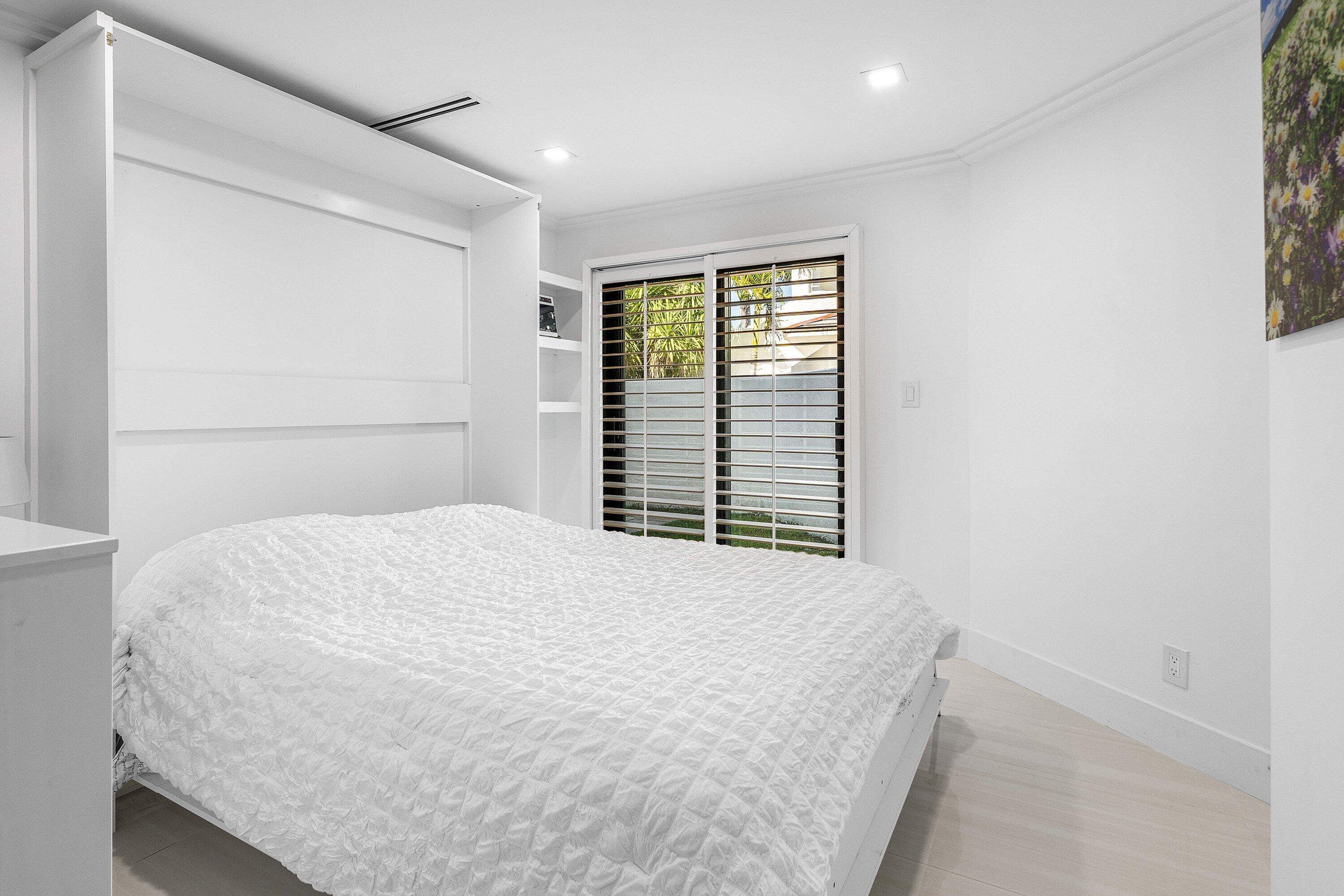 MARINA DEL REY CONDO - Residential