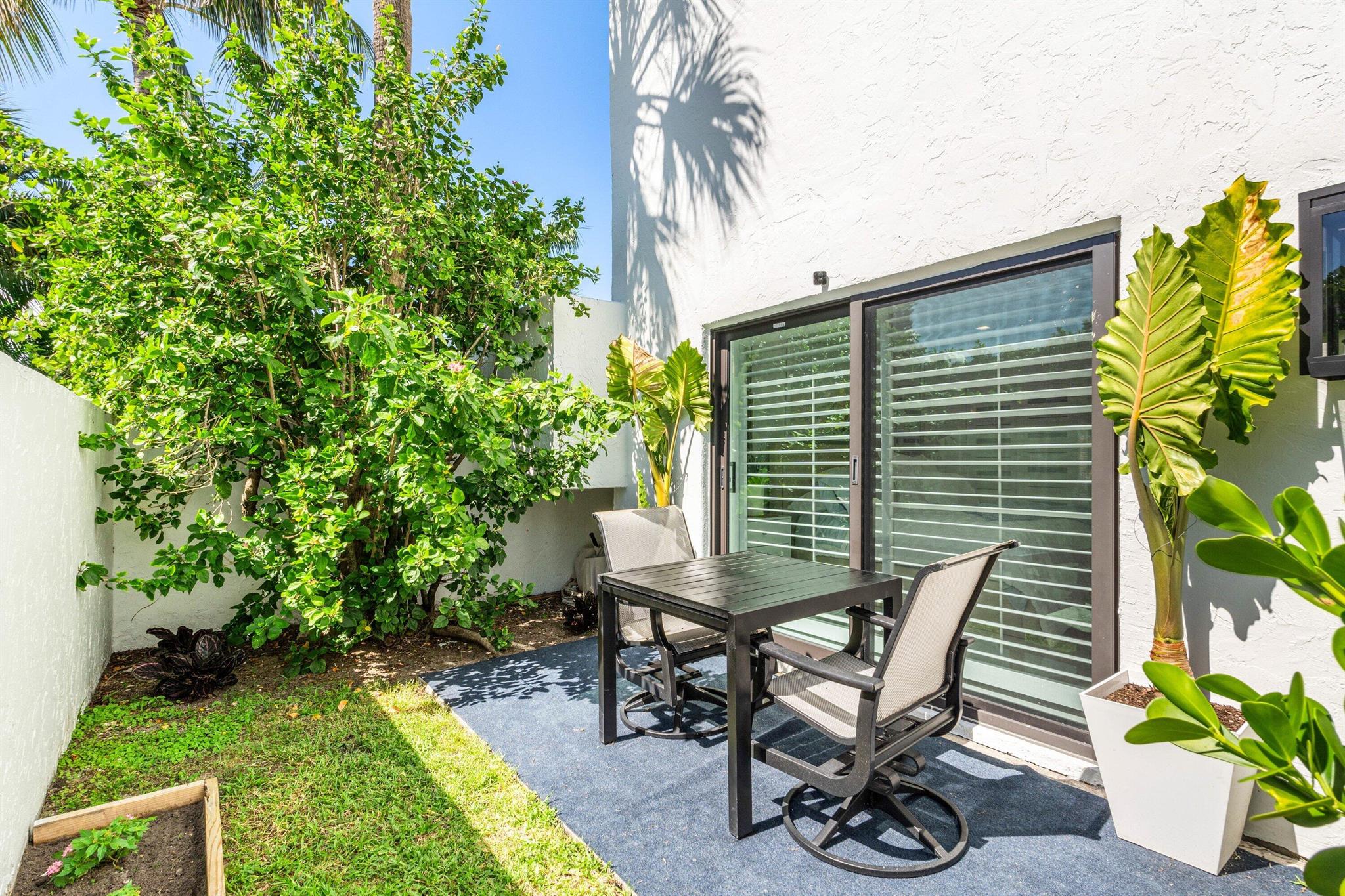 MARINA DEL REY CONDO - Residential