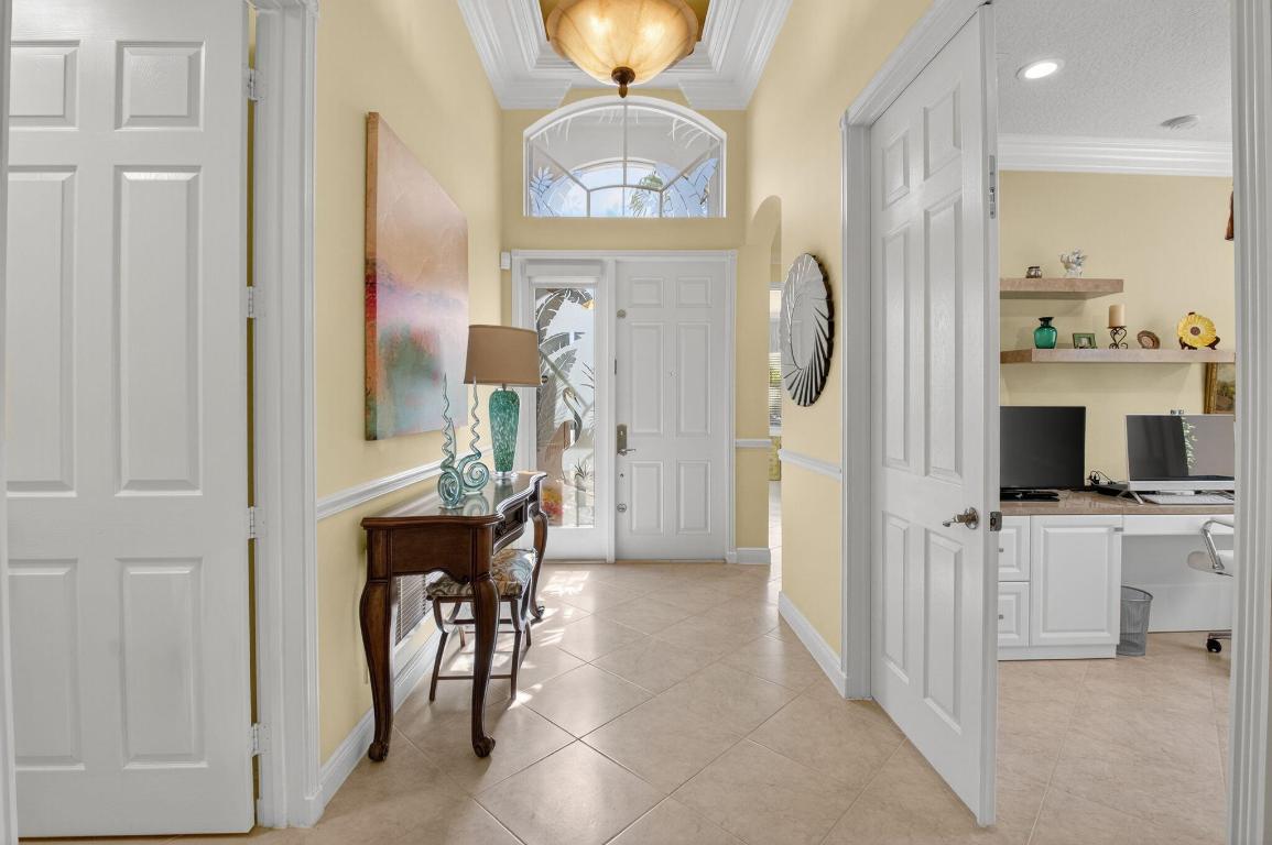 7419 Maple Ridge Trail