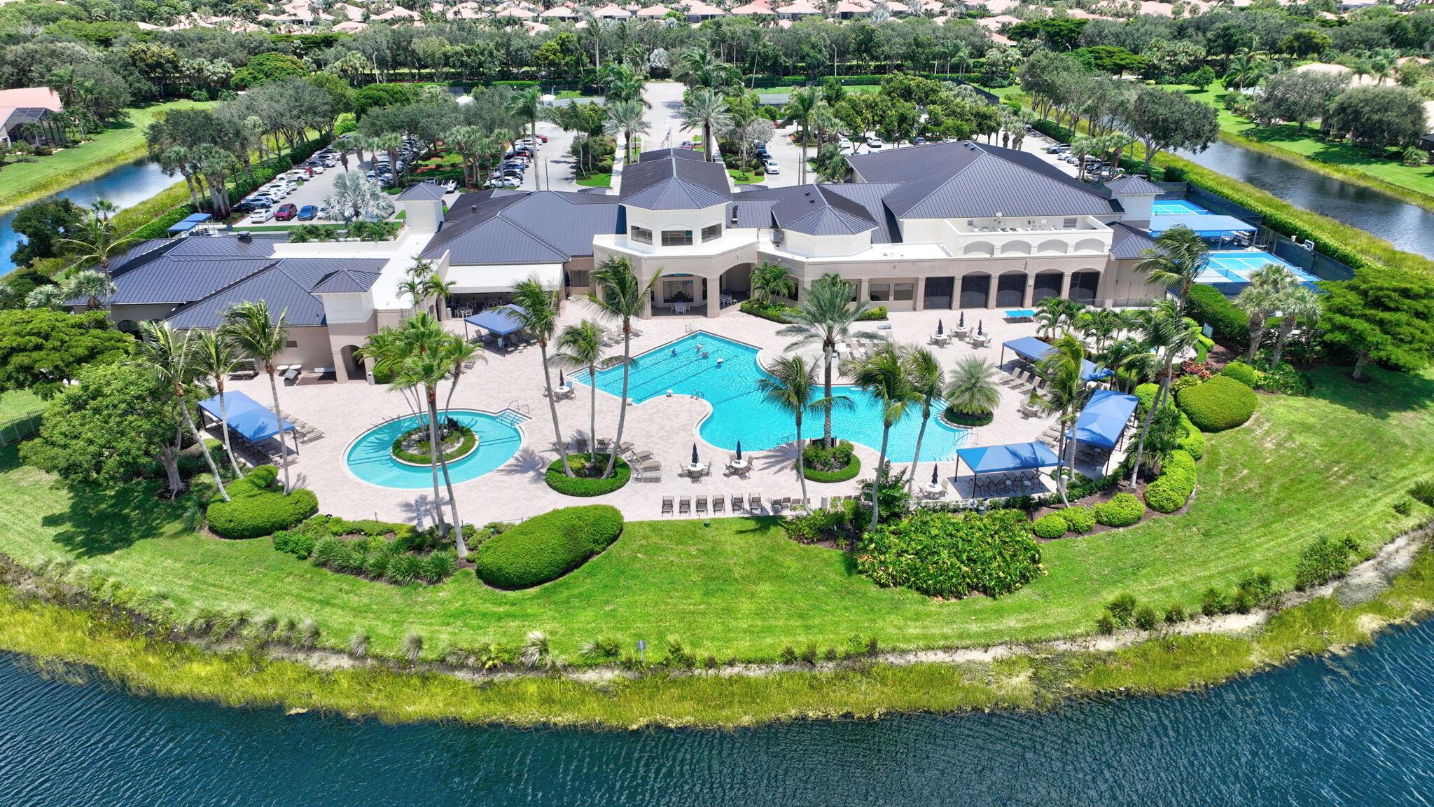 VALENCIA POINTE - Residential