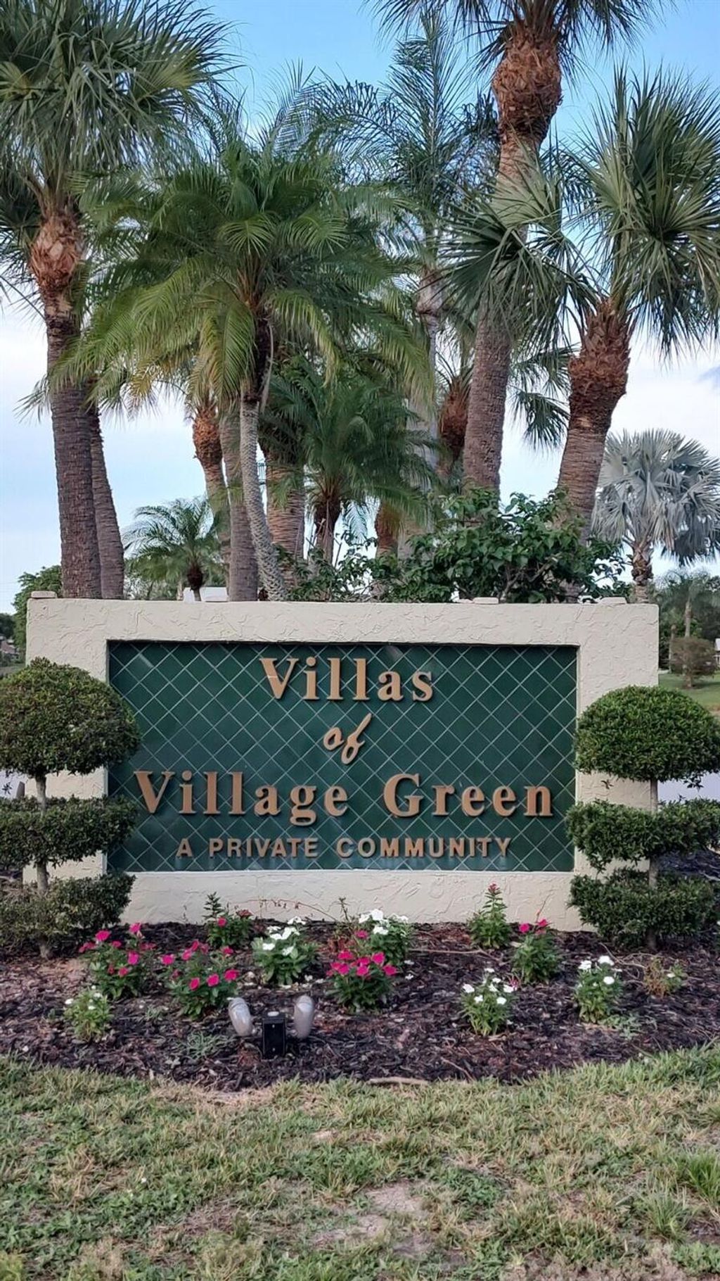 Photo of 1476 SE Colchester Circle, Port Saint Lucie, FL 34952 (MLS # R11017887)