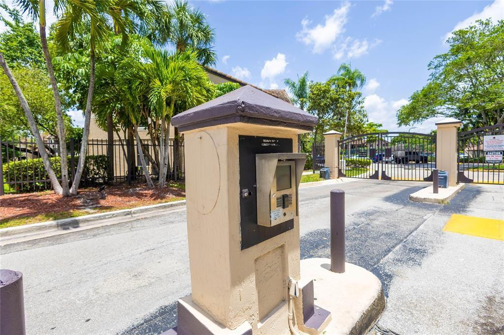 Palm Aire Gardens Condo - Residential Lease