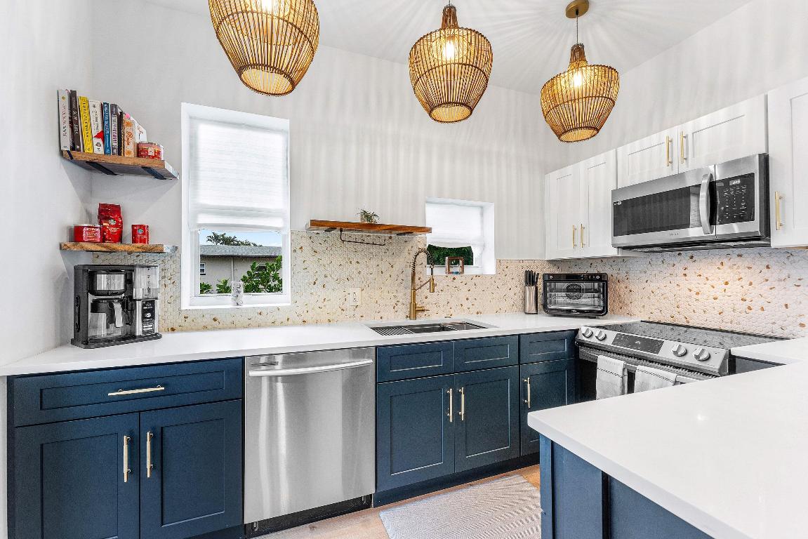 DELRAY MANOR ADD - Residential