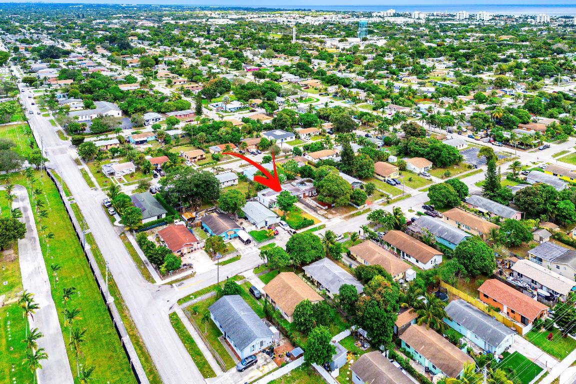 DELRAY MANOR ADD - Residential