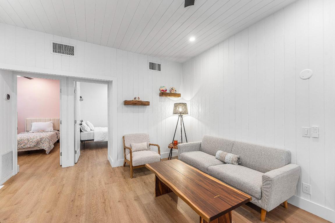 DELRAY MANOR ADD - Residential