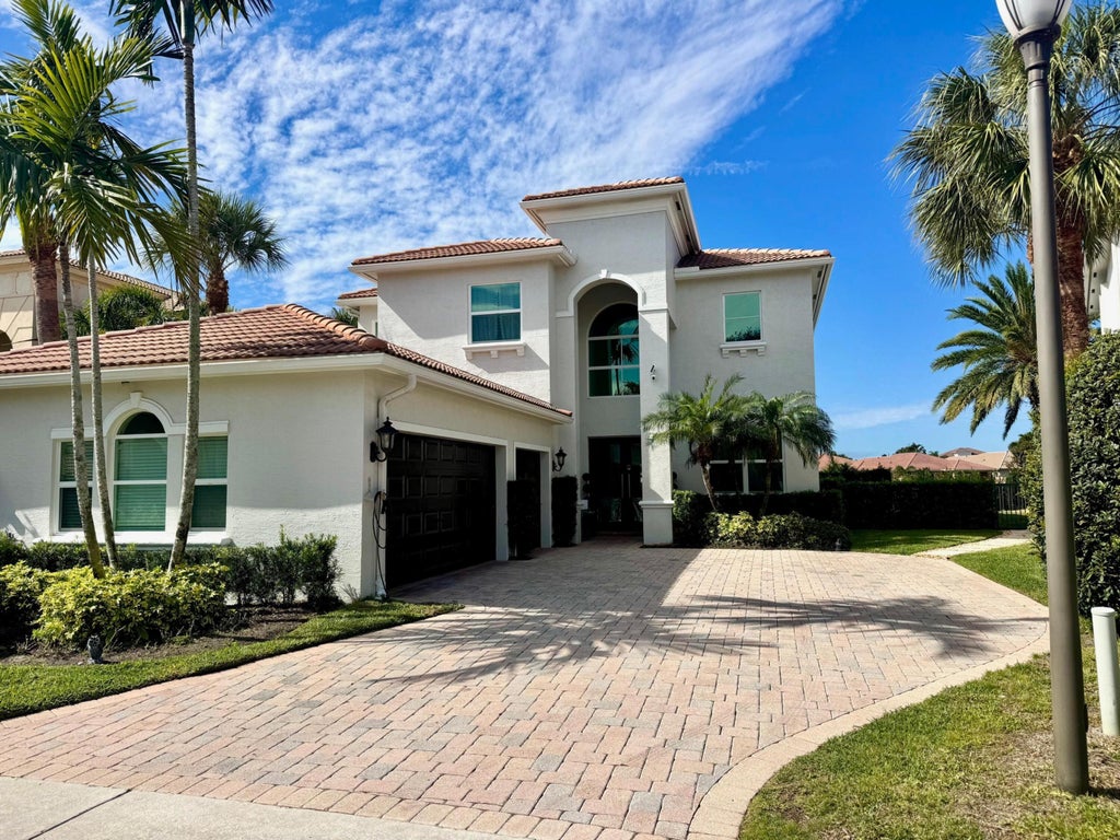 Photo of 107 Via Escobar Place, Palm Beach Gardens, FL 33418 (MLS # B26040905)