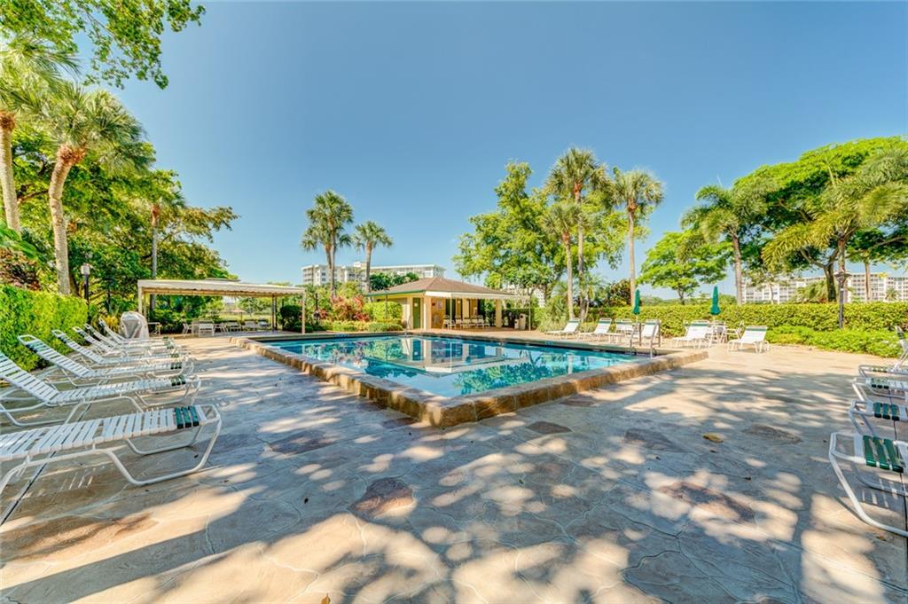 No 52 Palm-Aire Country C - Residential Lease