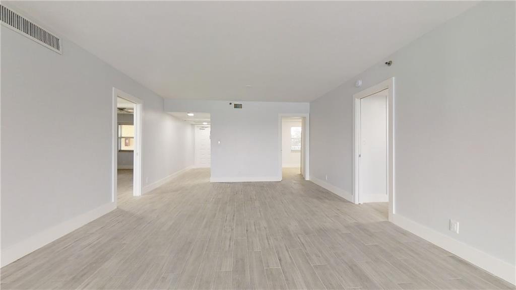 No 52 Palm-Aire Country C - Residential Lease