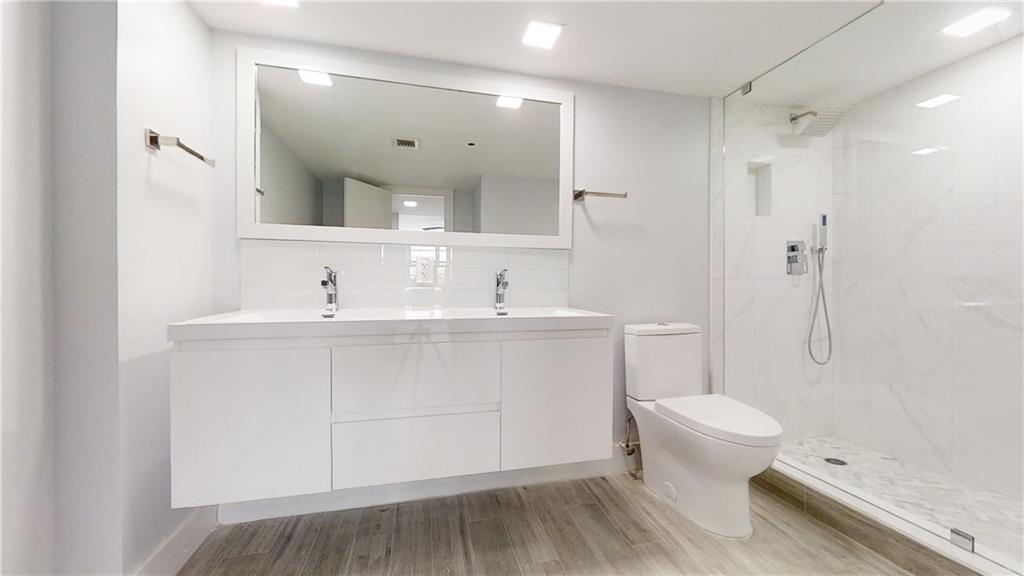 No 52 Palm-Aire Country C - Residential Lease