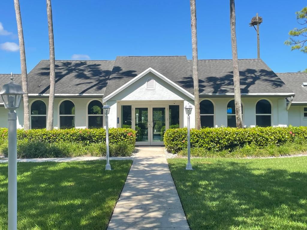 Photo of 2508 SE Anchorage Cove #B2, Port Saint Lucie, FL 34953 (MLS # R10942356)