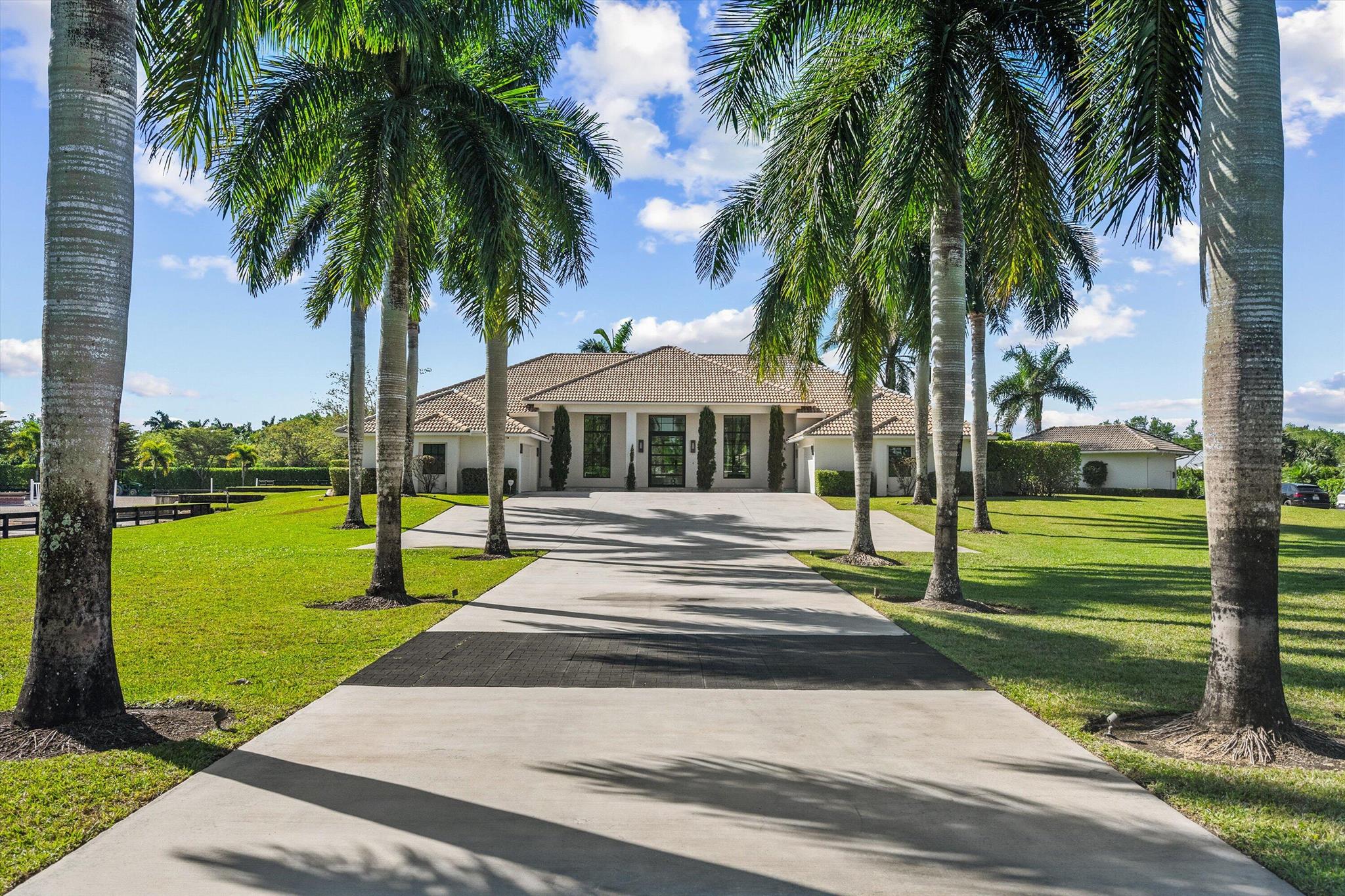 15590 Sea Mist Lane
