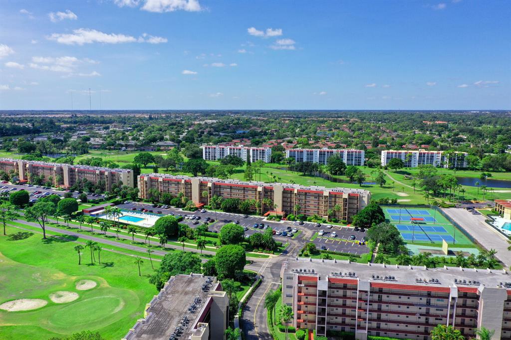 POINCIANA PLACE CONDO 1,2,8 AND 9 - Residential