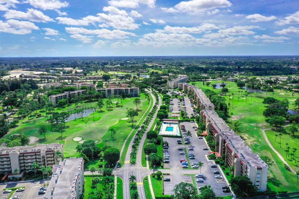 POINCIANA PLACE CONDO 1,2,8 AND 9 - Residential