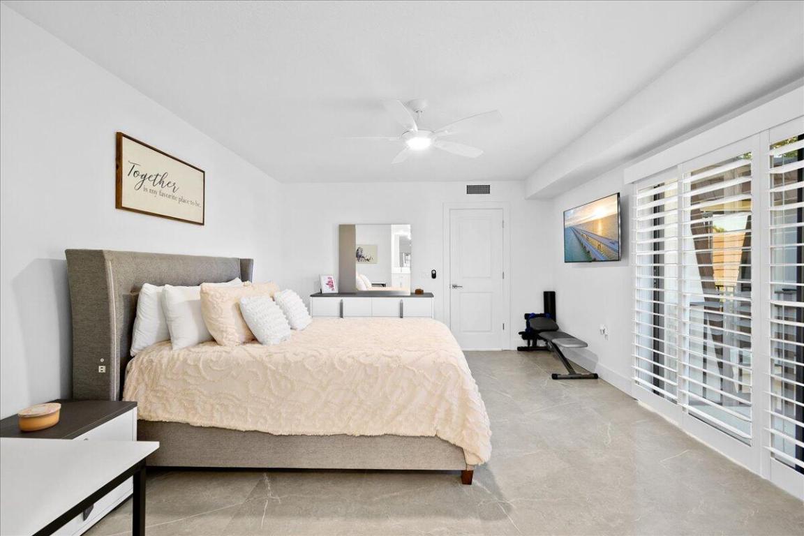 GARDEN LAKES AND GARDEN SQUARE SHOPS - Residential Lease