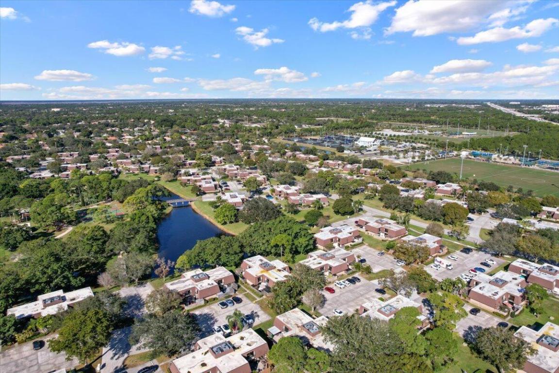 GARDEN LAKES AND GARDEN SQUARE SHOPS - Residential Lease