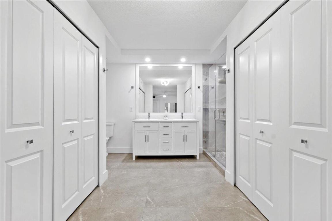 GARDEN LAKES AND GARDEN SQUARE SHOPS - Residential Lease