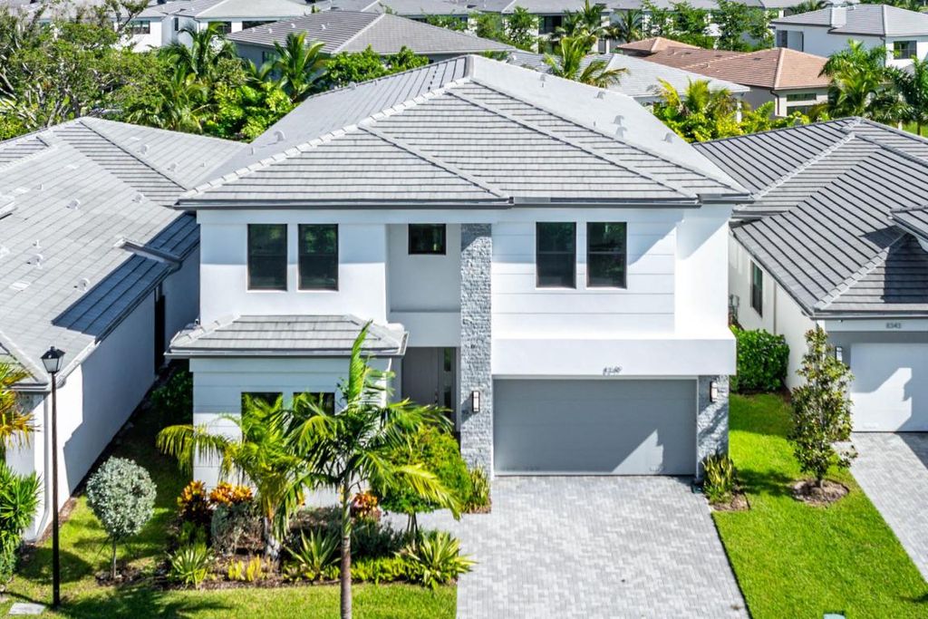 Photo of 8349 Royal County Down Road, Boca Raton, FL 33434 (MLS # R11123332)