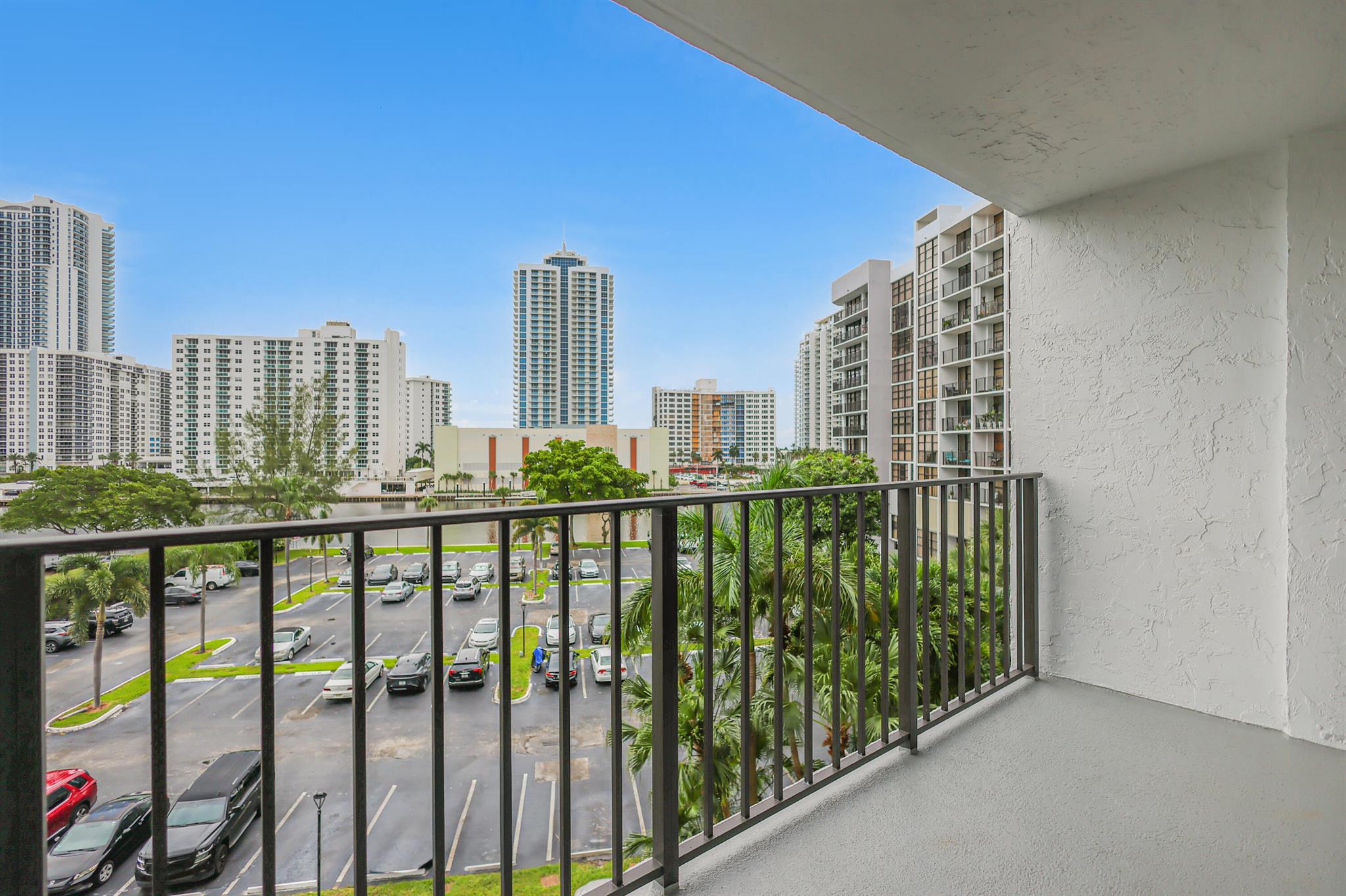 TOWERS OF OCEANVIEW SOUTH - Residential