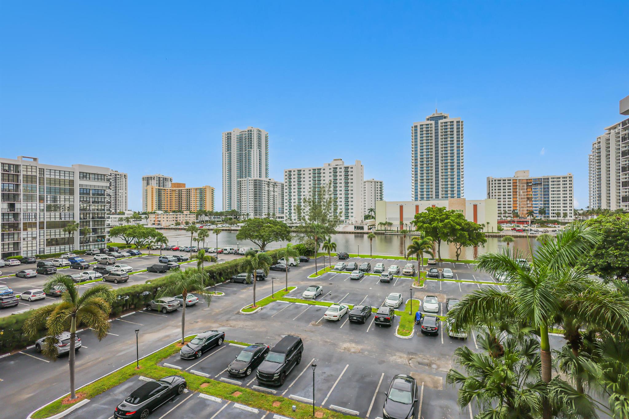 TOWERS OF OCEANVIEW SOUTH - Residential