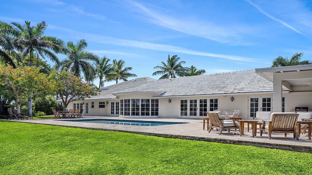Photo of 335 Old School Road, Gulf Stream, FL 33483 (MLS # B26028860)