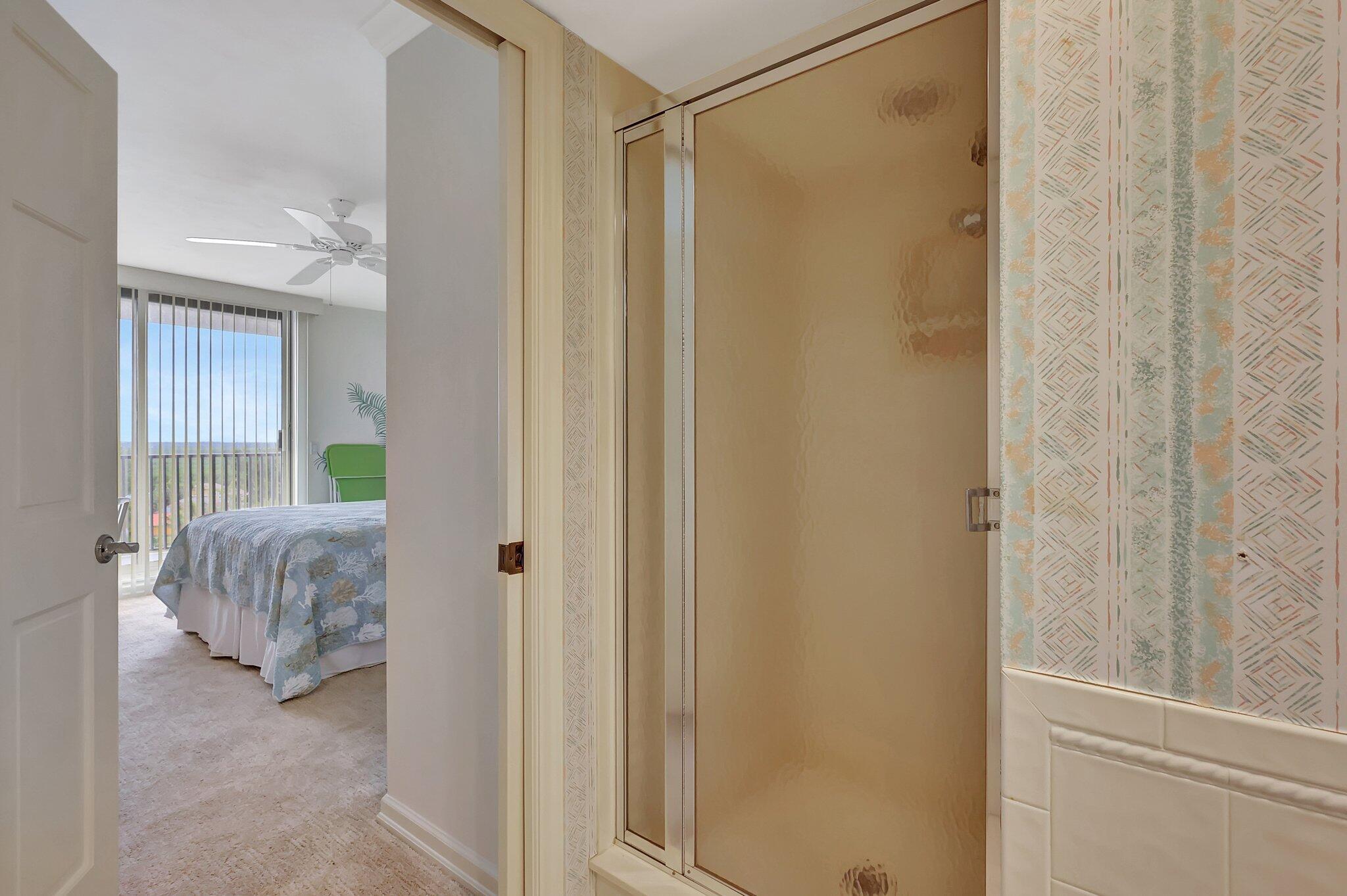 VISIONS CONDOMINIUM - Residential
