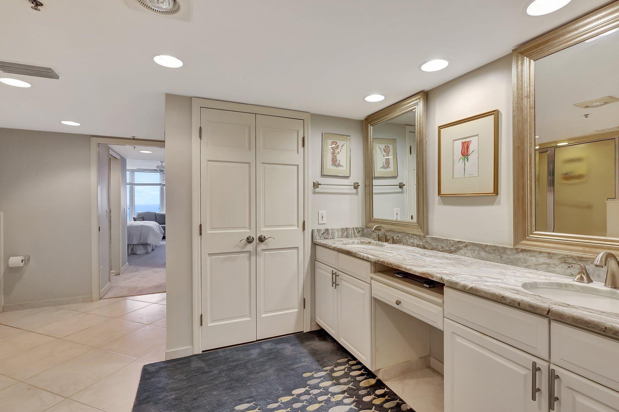 VISIONS CONDOMINIUM - Residential