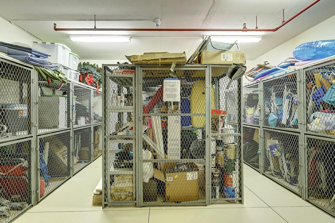 VISIONS CONDOMINIUM - Residential