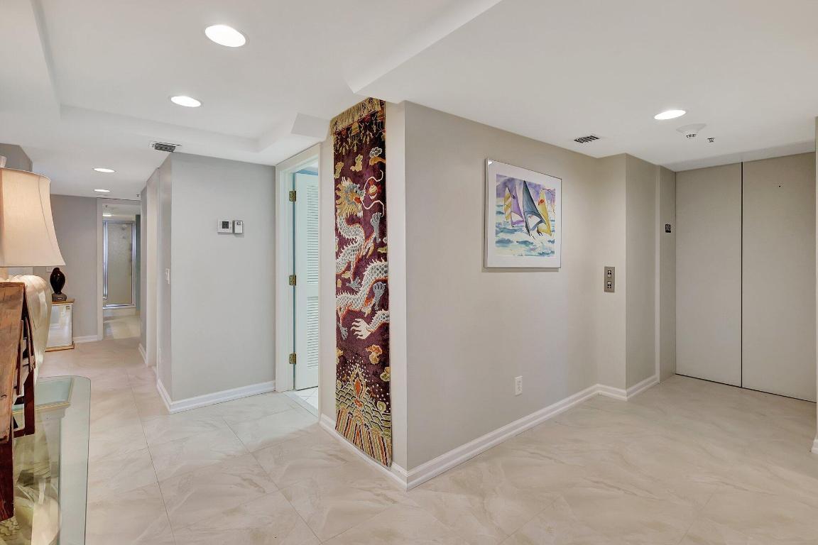 VISIONS CONDOMINIUM - Residential