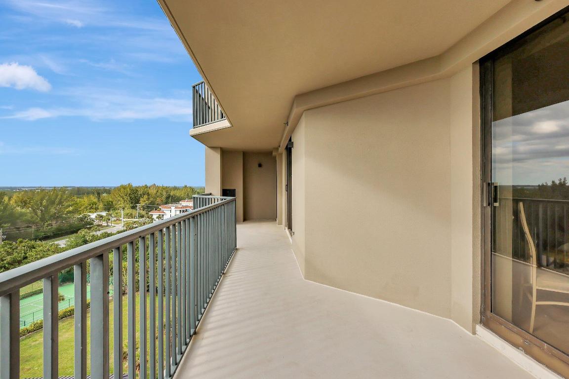 VISIONS CONDOMINIUM - Residential