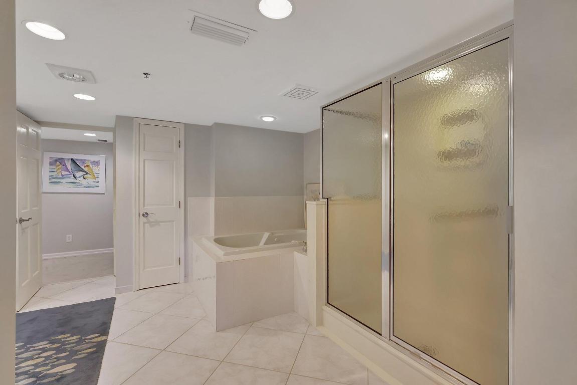 VISIONS CONDOMINIUM - Residential