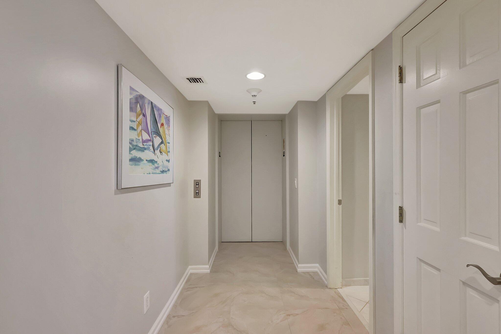 4000 N Highway A1a 1002, Hutchinson Island, FL, 34949/$1,095,000 4 4000 N Highway A1a 1002
