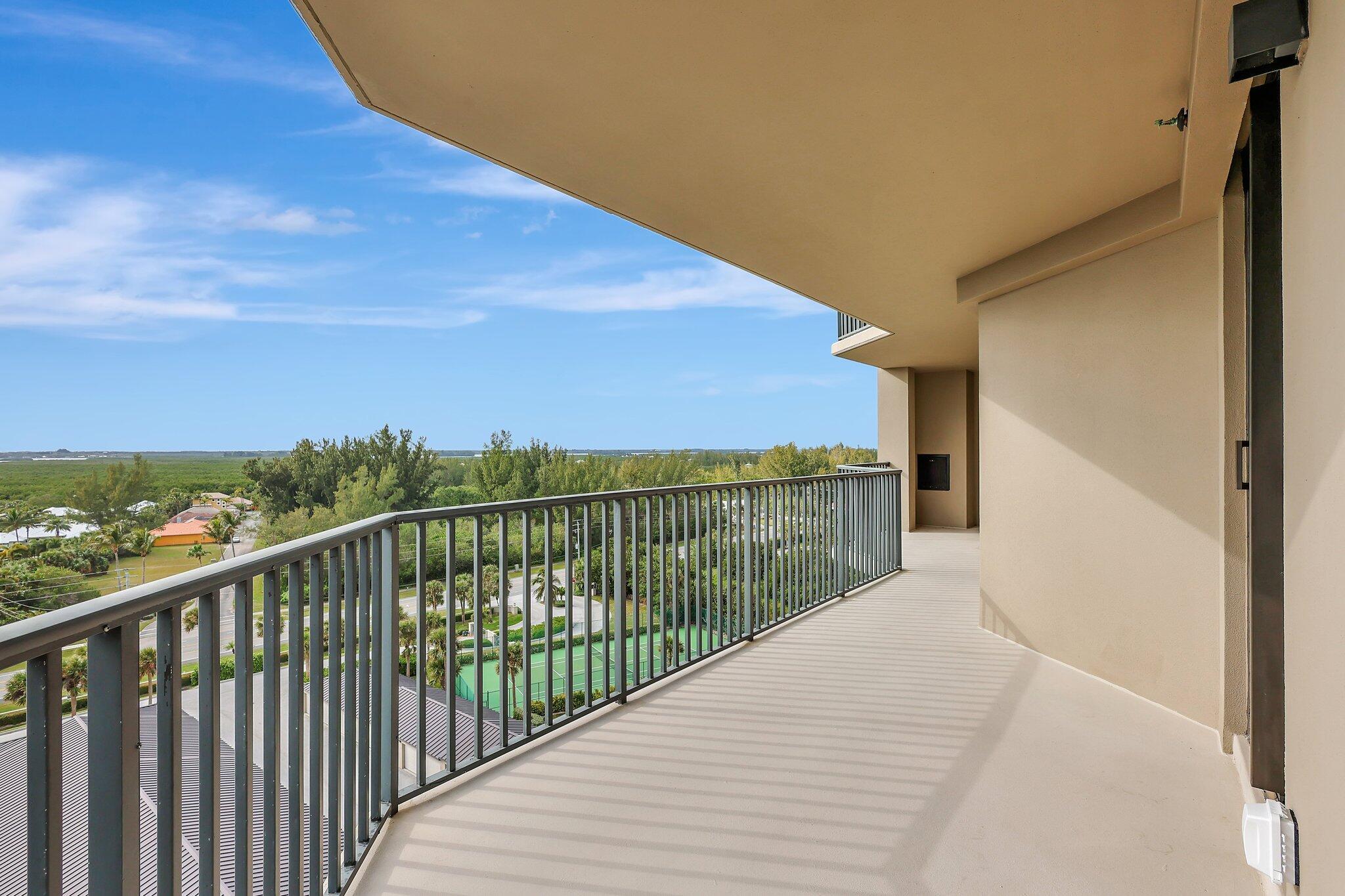 VISIONS CONDOMINIUM - Residential