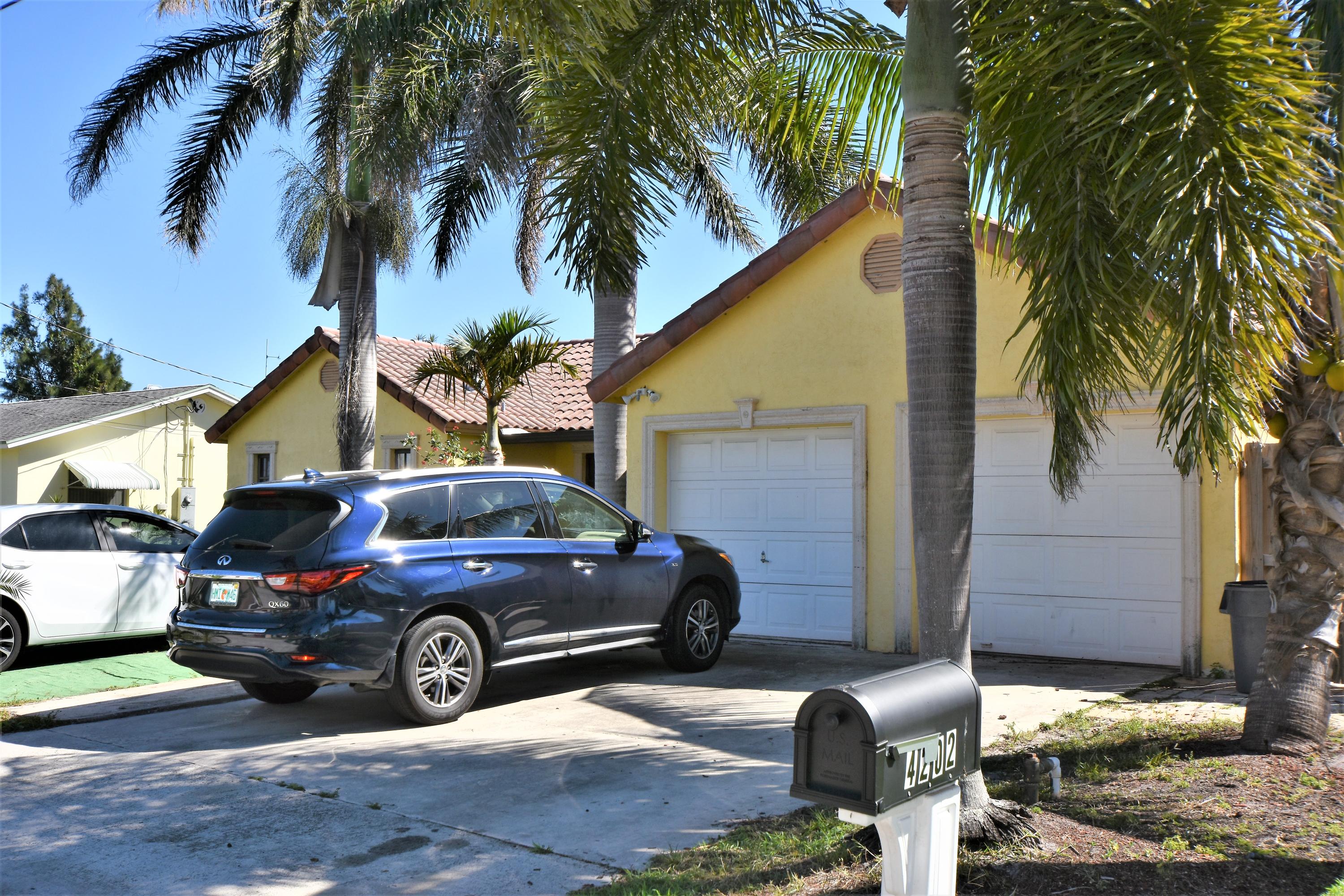 PALM BEACH FARMS CO 7 - Residential