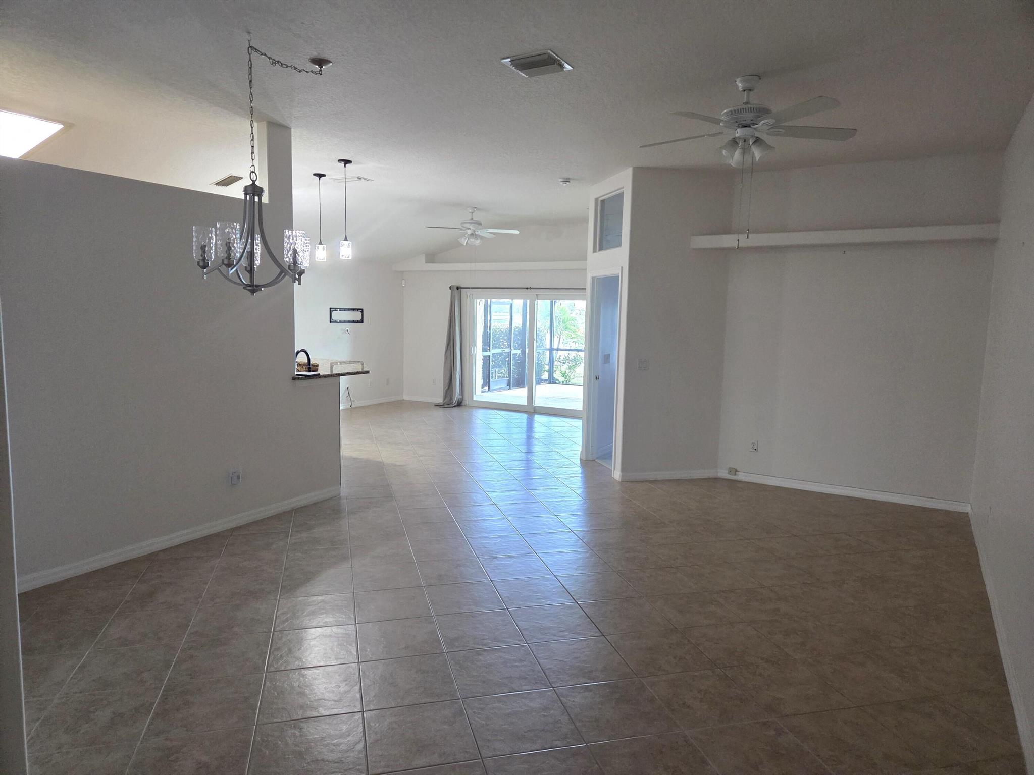 SAWGRASS LAKES PHASE 5 - Residential