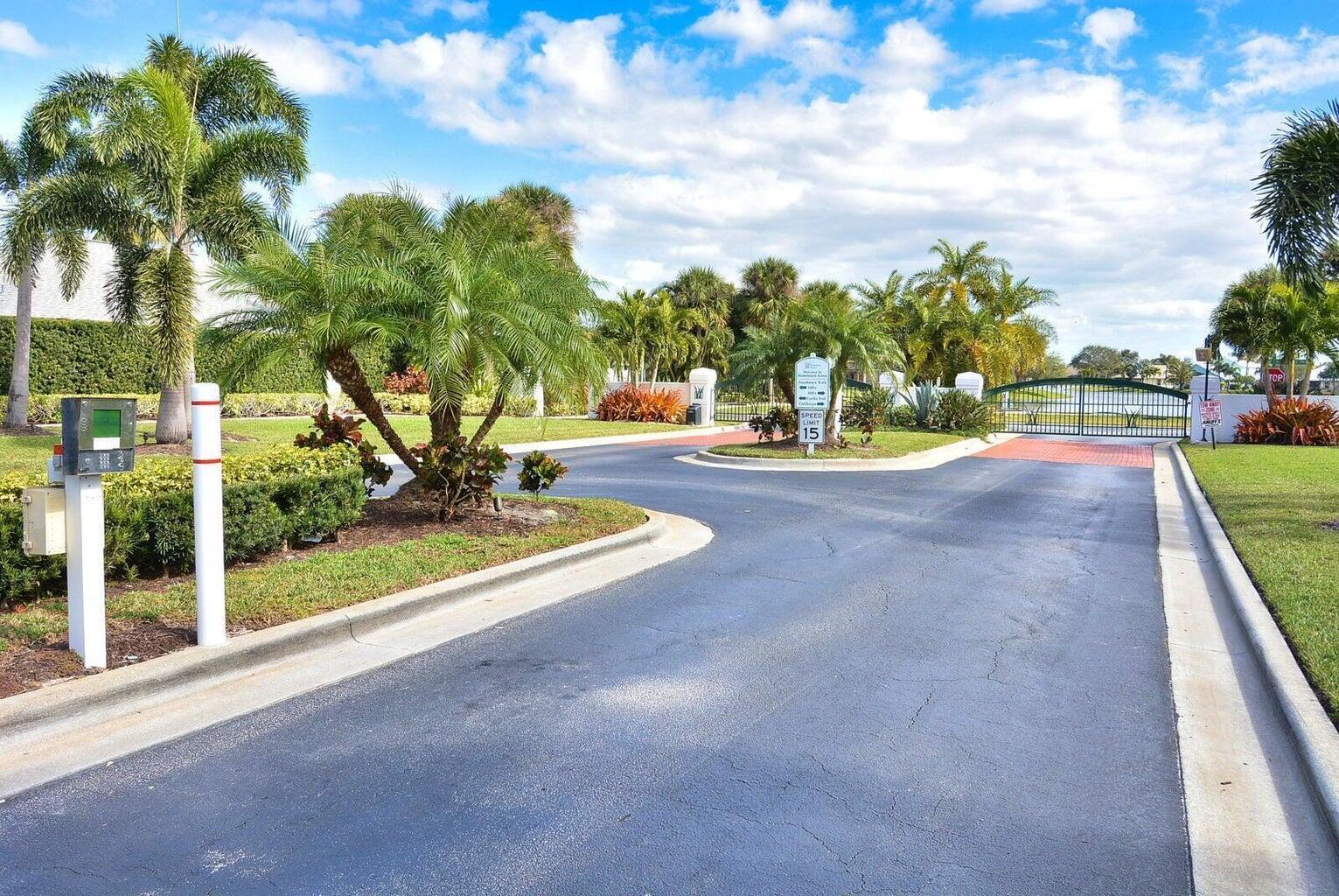 SAWGRASS LAKES PHASE 5 - Residential